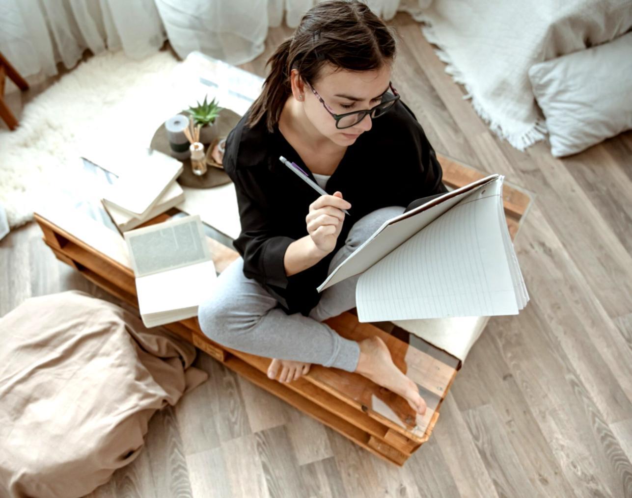 Профессиональная консультация по развитию бизнеса в офисе Jylandro Tispheris