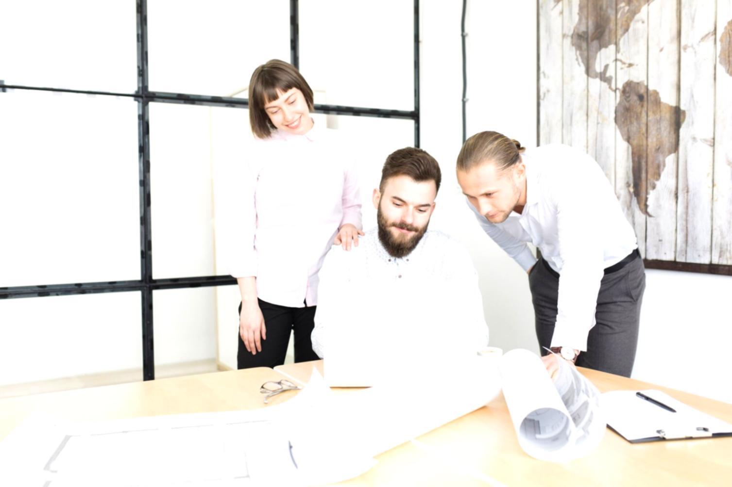 Современный офис финансовой компании в Кране